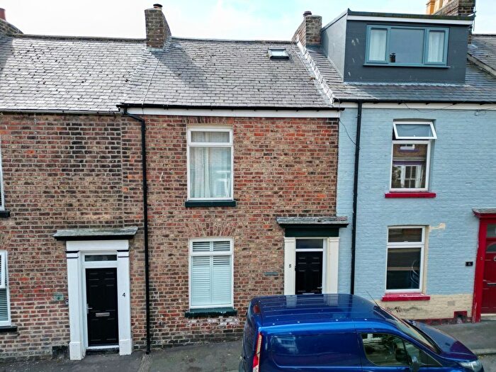 3 Bedroom Terraced House For Sale In Fishburn Road, Whitby, YO21