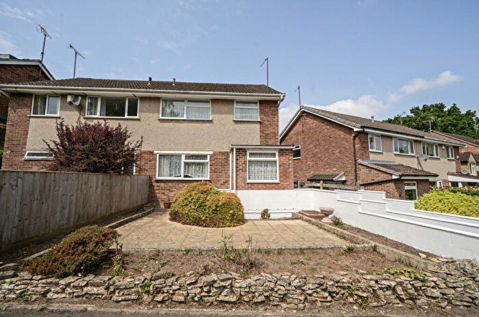 3 Bedroom Semi-Detached House For Sale In Chase Avenue, Charlton Kings, Cheltenham, GL52