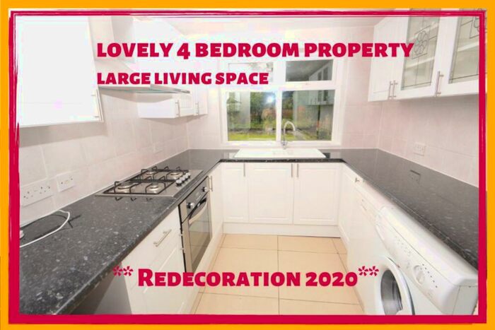 4 Bedroom House To Rent In Finchley Road, M14