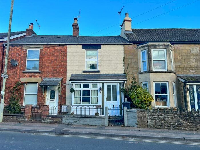 2 Bedroom Terraced House For Sale In Broad Street, Littledean, Cinderford, GL14