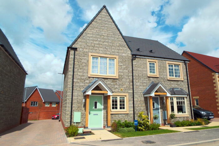 2 Bedroom House To Rent In Wand Road, Wells, BA5