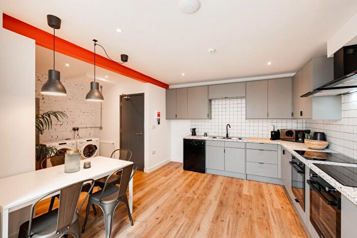 7 Bedroom Property To Rent In Third Avenue, Bristol, BS7