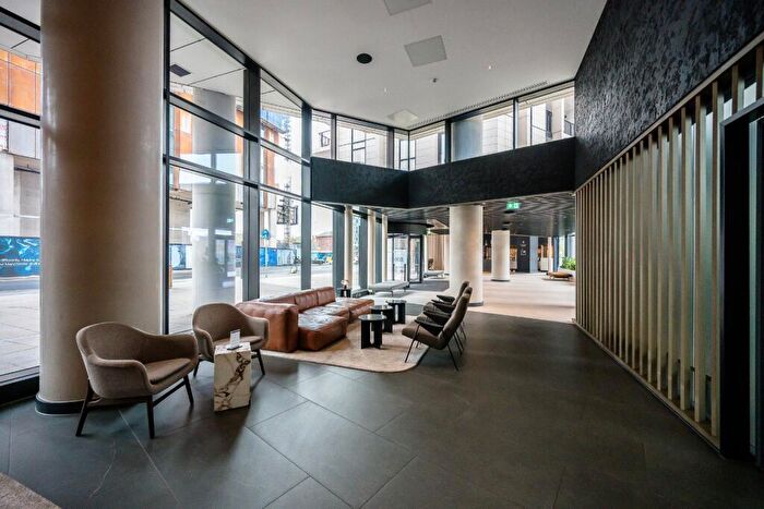 2 Bedroom Flat To Rent In Castle Wharf, A Chester Road, Manchester, M15