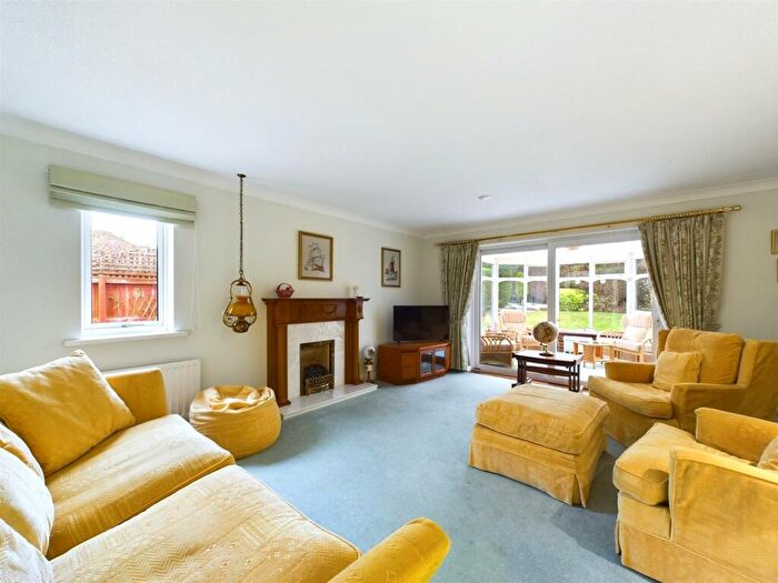 2 Bedroom Detached Bungalow For Sale In Claverley Drive, Backworth, NE27