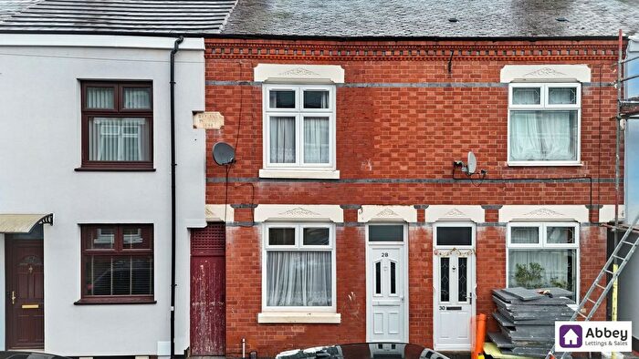 2 Bedroom Terraced House For Sale In Halkin Street, Leicester, LE4
