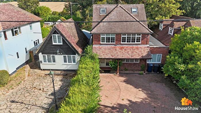 5 Bedroom Detached House For Sale In Chartridge Lane, Chesham, HP5