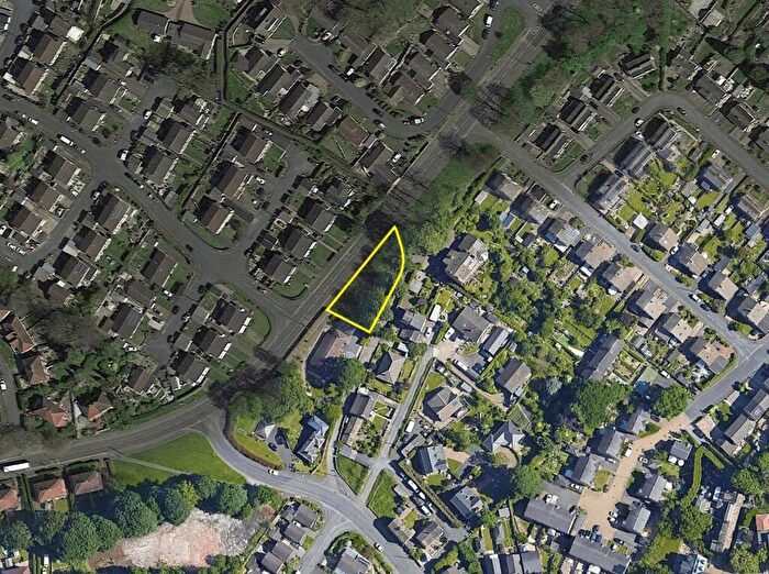 Land For Sale In Field Lane, Brighouse, West Yorkshire, HD6