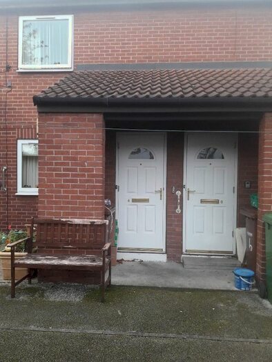 2 Bedroom Flat To Rent In St. Marys Close, South Elmsall, Pontefract, WF9