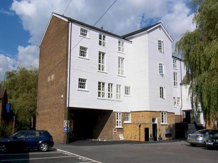 2 Bedroom Flat To Rent In Bexley High Street, Bexleyheath, DA5