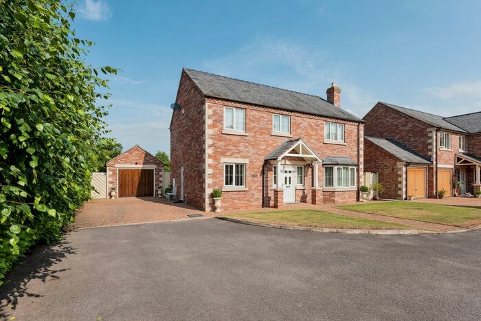 4 Bedroom Detached House For Sale In Thistle Court, Barkston, Grantham, NG32