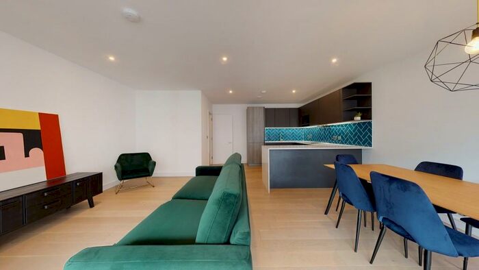 3 Bedroom Flat To Rent In Gorsuch Place, London, E2