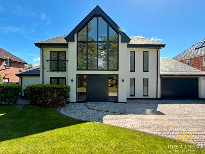 5 Bedroom Detached House For Sale In Victoria Road, Formby, Liverpool, L37