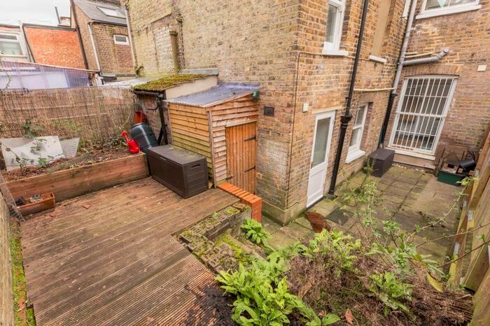 Studio To Rent In Mill Lane, London, NW6