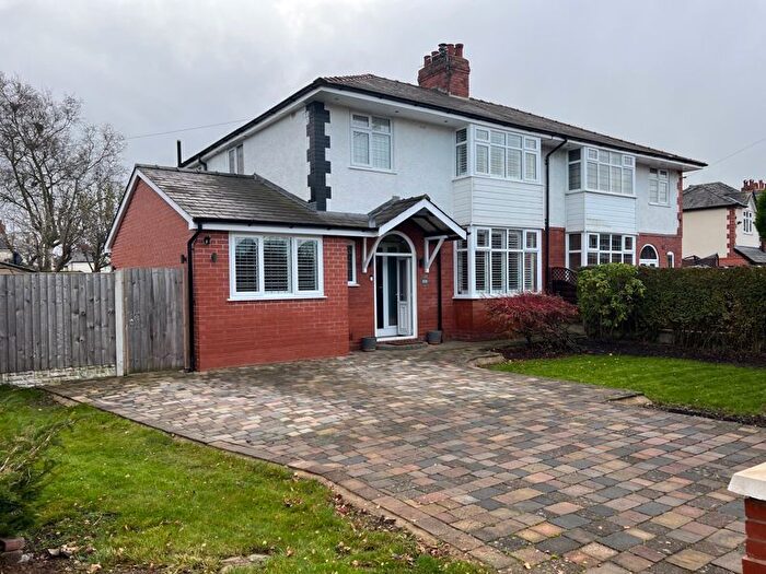 3 Bedroom Semi-detached House For Sale In Liverpool Road, Penwortham, Preston, PR1