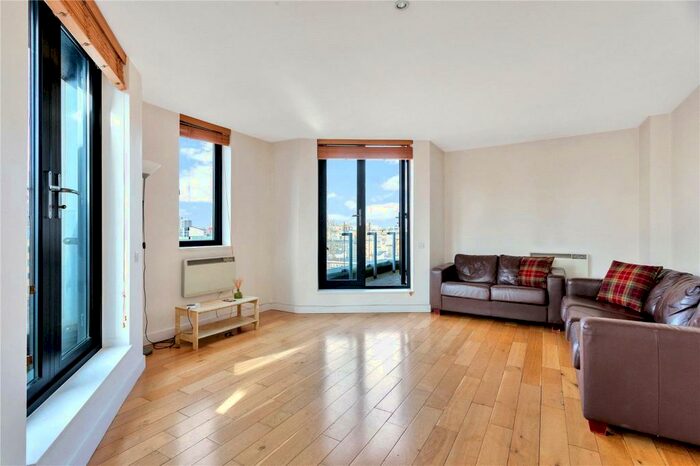 2 Bedroom Penthouse To Rent In Murray Grove, Hoxton, London, N1