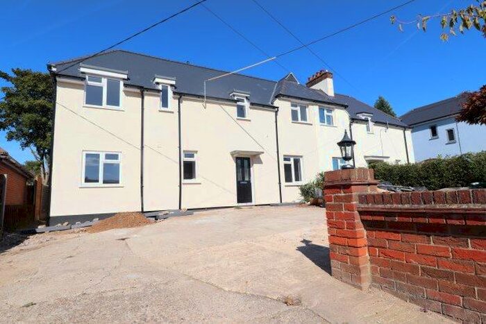 4 Bedroom Property To Rent In School Road, Billericay, CM12