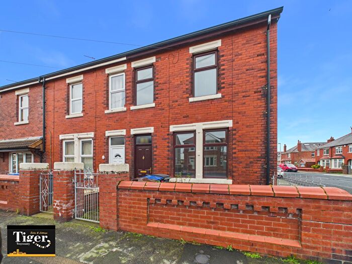 3 Bedroom End Terrace House To Rent In Abbey Road, Blackpool, FY4