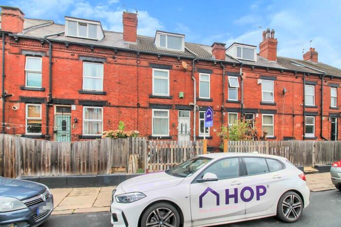 2 Bedroom Terraced House To Rent In Cecil Street, Armley, Leeds, LS12