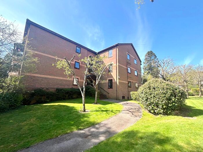 2 Bedroom Flat To Rent In St. Winifreds Road, Meyrick Park, BH2