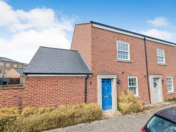 3 Bedroom Semi-Detached House For Sale In Elton Street, Corby, NN17