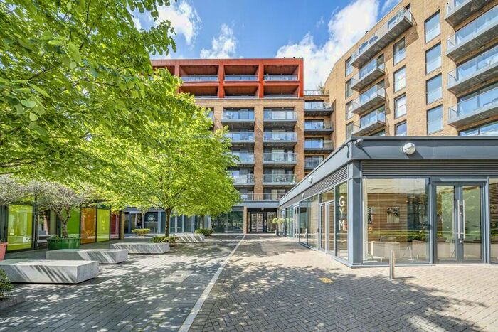 2 Bedroom Flat For Sale In Seafarer Way, Surrey Quays, SE16