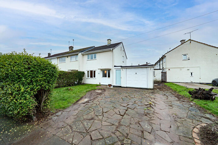 2 Bedroom Semi Detached House For Sale In Pasley Road, Leicester, Leicestershire, LE2