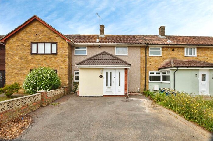 2 Bedroom Terraced House For Sale In Chesterford Gardens, Basildon, Essex, SS14