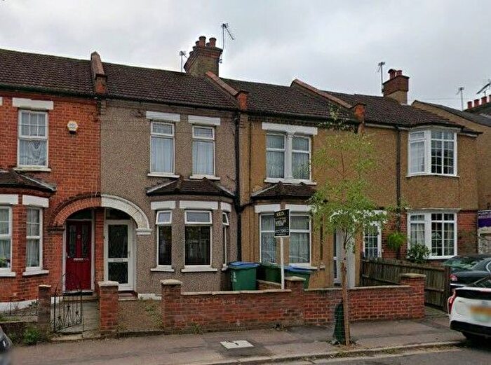 4 Bedroom Terraced House To Rent In Hagden Lane, Watford, WD18