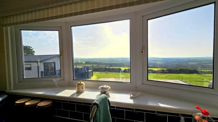 2 Bedroom Detached House For Sale In Roughtor View, Planet Park, Delabole, PL33