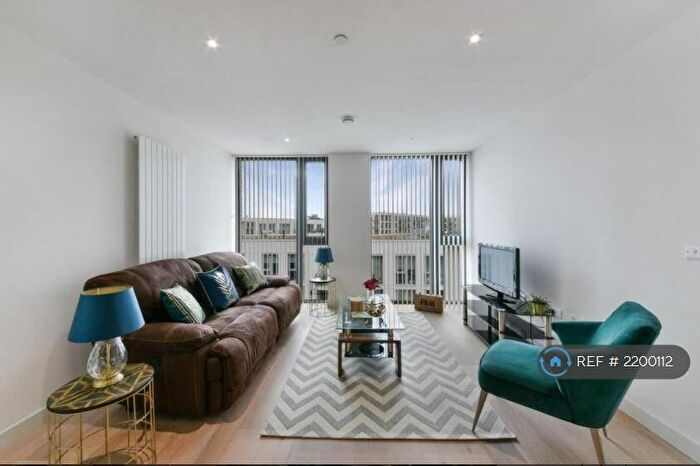 2 Bedroom Flat To Rent In Royal Wharf, London, E16