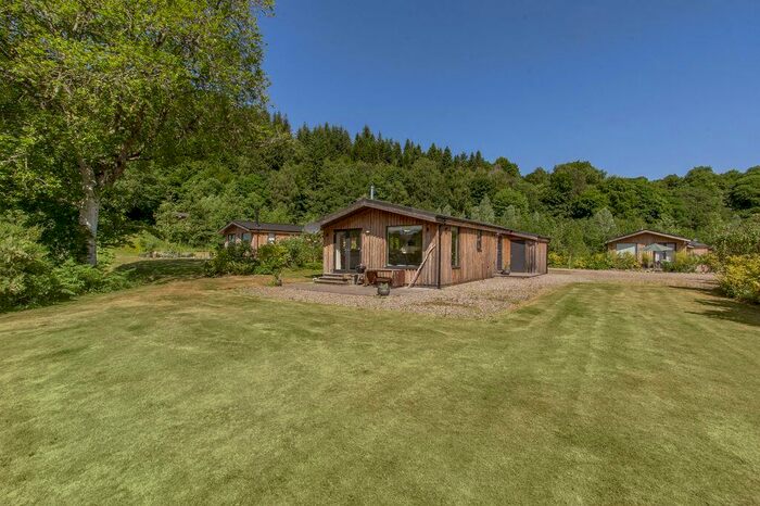 3 Bedroom Villa For Sale In Balloch Park, Aberfeldy, PH15