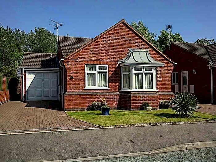 2 Bedroom Bungalow To Rent In Lapley Drive, Stretton, DE13