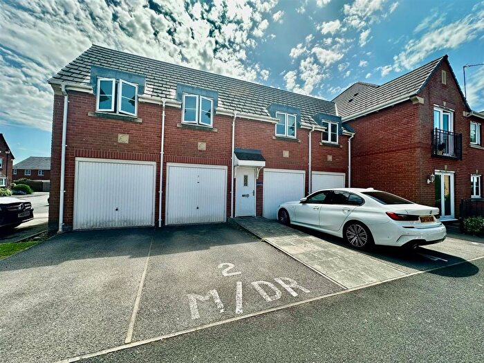 2 Bedroom Flat To Rent In Marion Drive, Mobberley, Knutsford, WA16