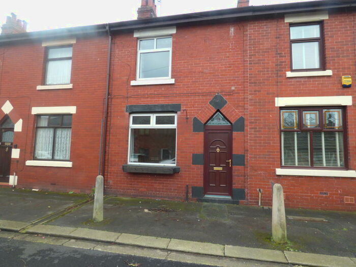 2 Bedroom House To Rent In Moon Street, Bamber Bridge, PR5
