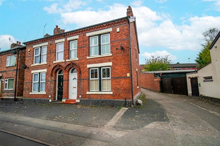 3 Bedroom Semi-Detached House For Sale In Lewin Street, Middlewich, CW10