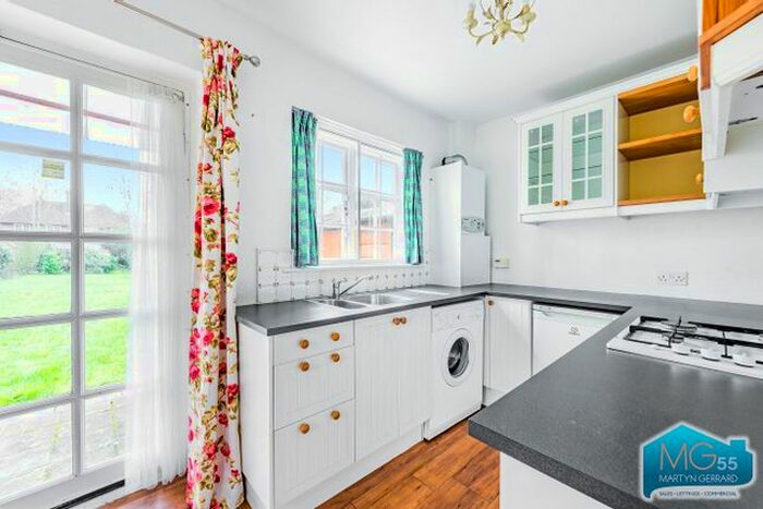 2 Bedroom Semi-Detached House To Rent In Hampstead Garden Suburb, London, NW11