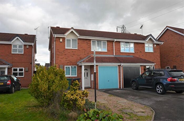 3 Bedroom Semi-Detached House To Rent In Meadow Nook, Boulton Moor, Derby, DE24