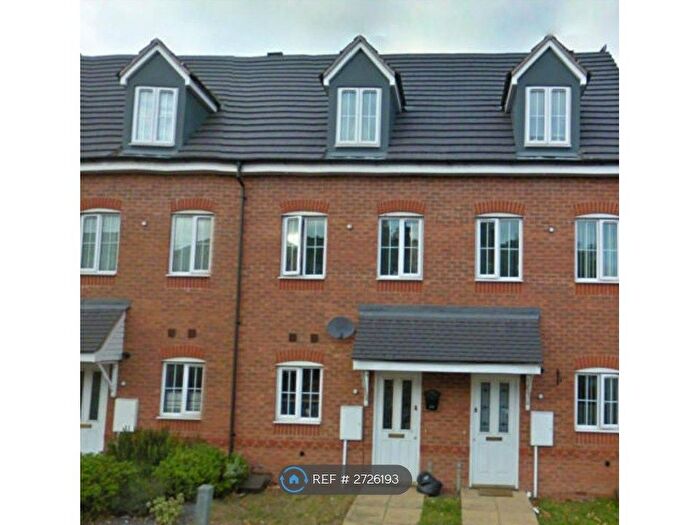 3 Bedroom Terraced House To Rent In Walsall Road, Willenhall, WV13