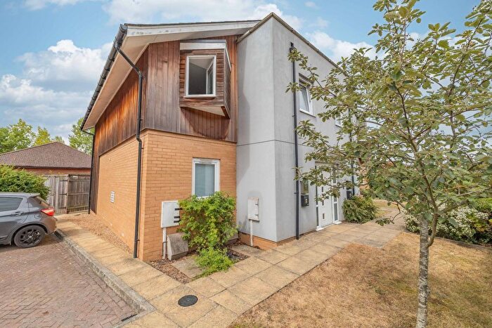 1 Bedroom Flat For Sale In Homersham, Canterbury, Kent, CT1