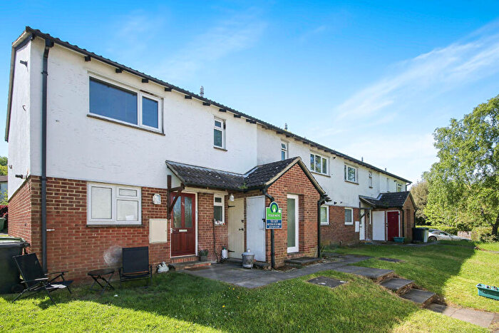 1 Bedroom Flat To Rent In Stravinsky Road, Basingstoke, Hampshire, RG22