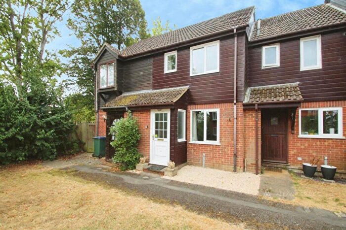 2 Bedroom Terraced House To Rent In Longlands Walk, Winslow, Buckingham, MK18