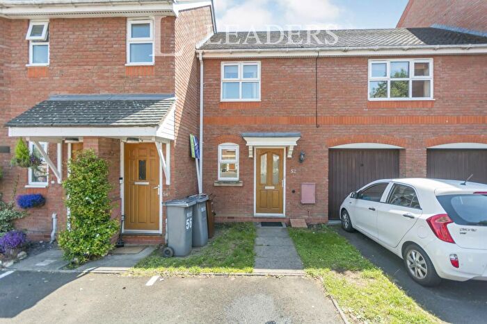 2 Bedroom Flat To Rent In Trundalls Lane, Shirley, Solihull, B90