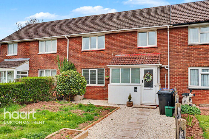 3 Bedroom Terraced House For Sale In Sycamore Road, Burton-On-Trent, DE15
