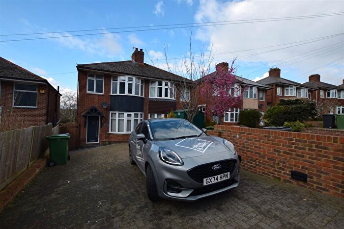 3 Bedroom Semi-Detached House To Rent In Parker Road, Hastings, TN34