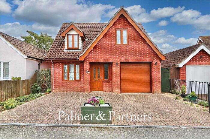 2 Bedroom Detached House For Sale In Everton Crescent, Ipswich, Suffolk, IP1