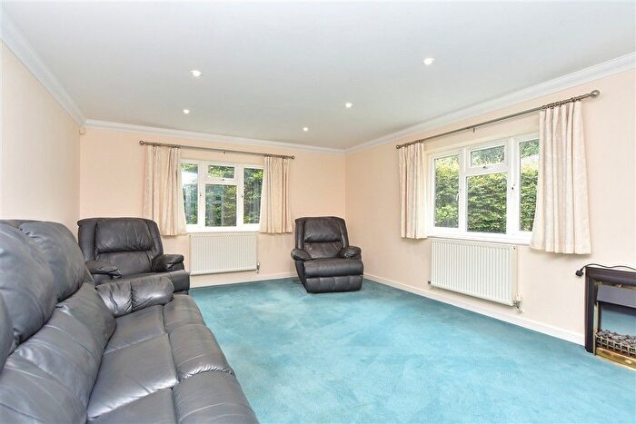 2 Bedroom Detached Bungalow For Sale In London Road, Dunkirk, Faversham, Kent, ME13