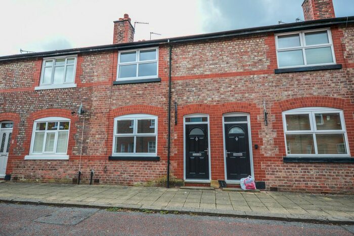 2 Bedroom Terraced House To Rent In York Street, Altrincham, WA15