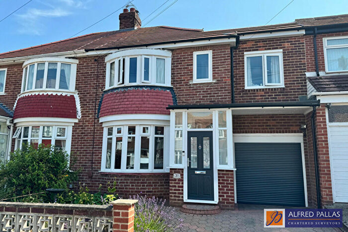4 Bedroom Semi-Detached House For Sale In Ambleside Terrace, Fulwell, SR6