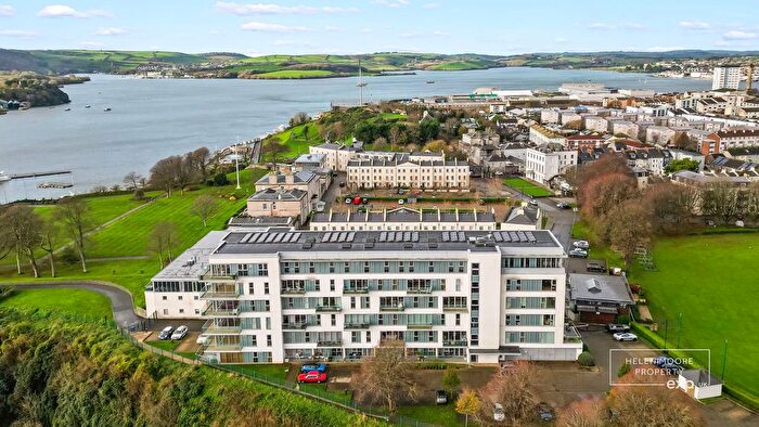 2 Bedroom Flat For Sale In Discovery Road, Mount Wise, Plymouth, Devon, PL1