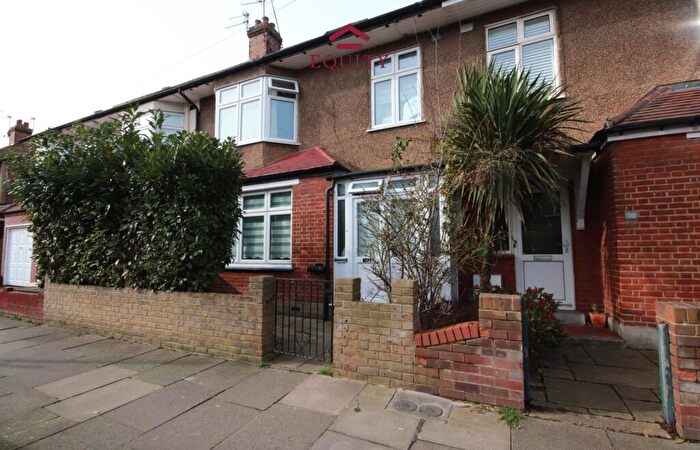 4 Bedroom Terraced House For Sale In Armfield Road, Enfield, EN2